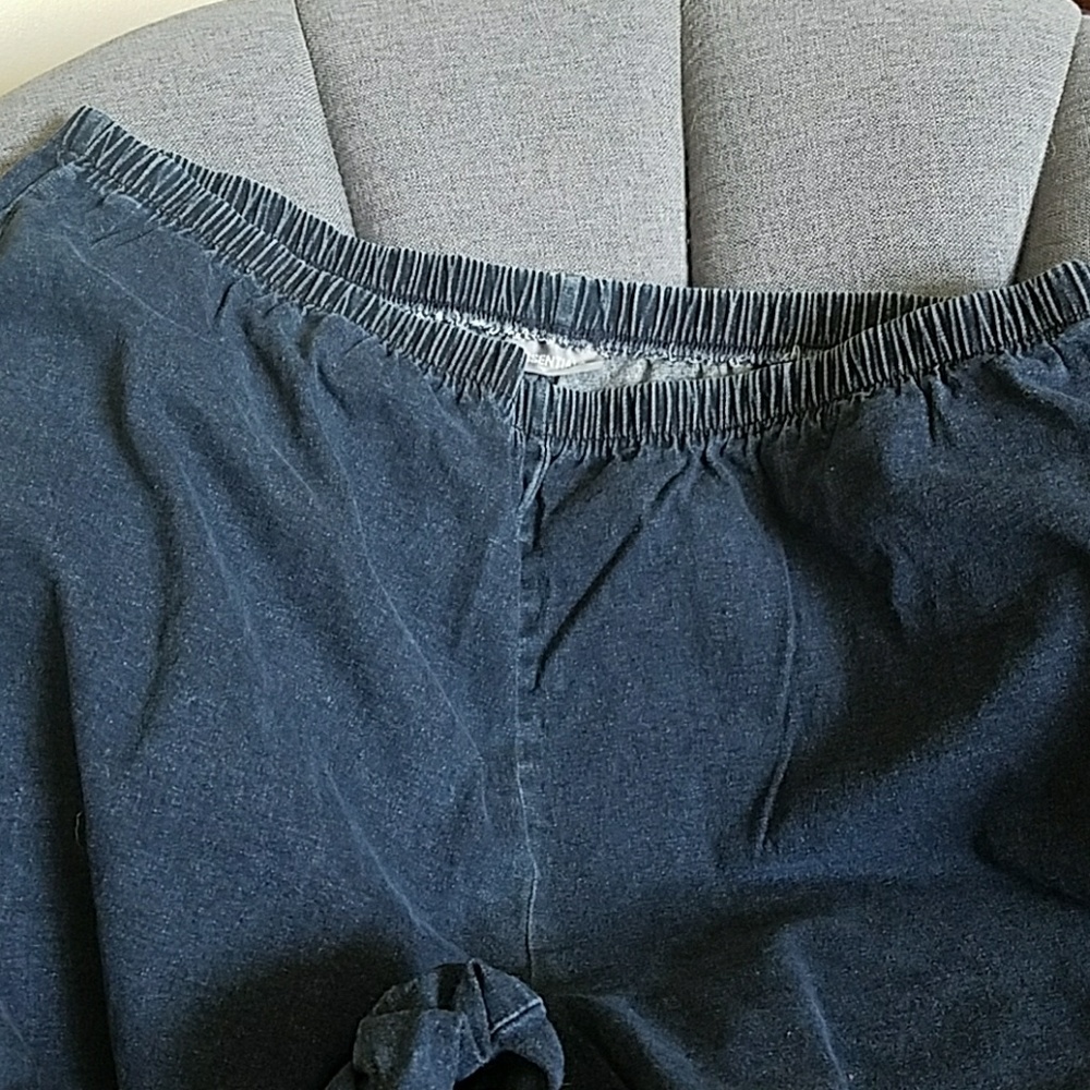 Jeans - Picture 2 of 2